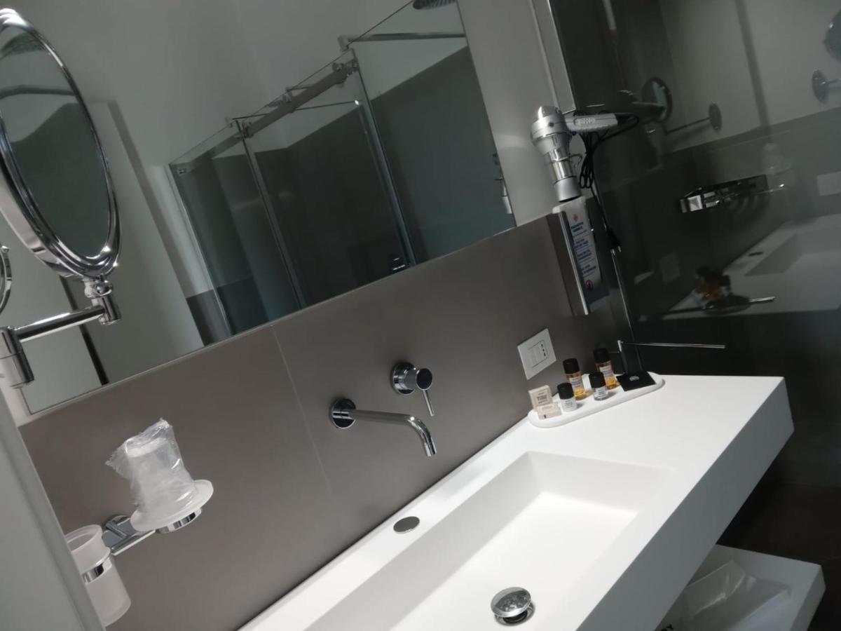 De Guidani Experience Hotell Lecce Exteriör bild