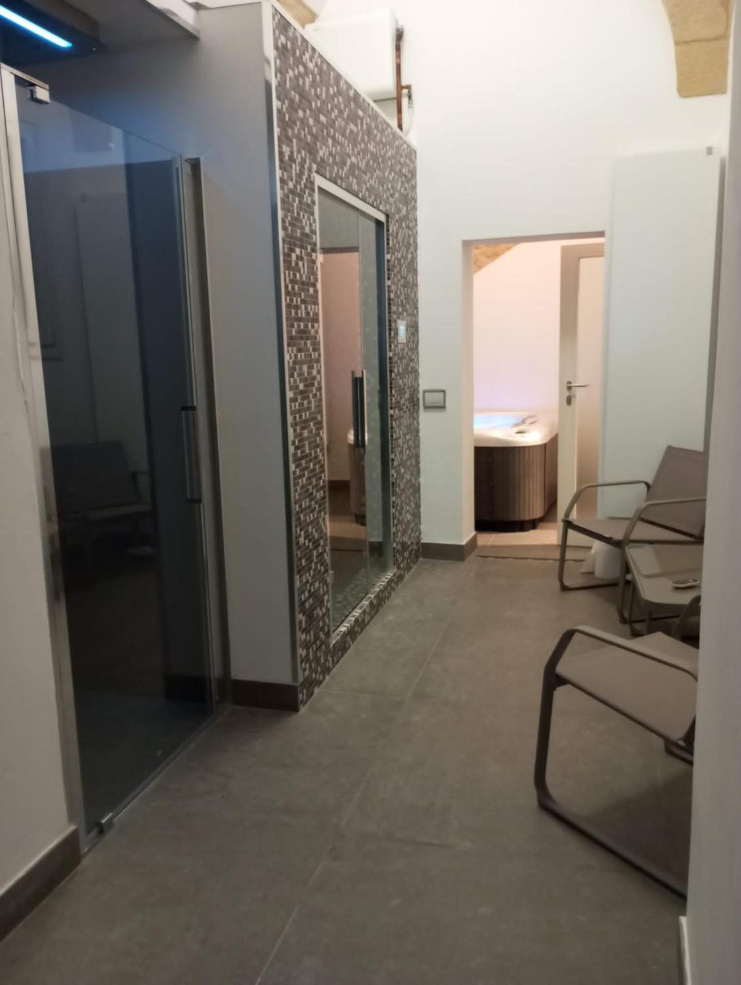De Guidani Experience Hotell Lecce Exteriör bild