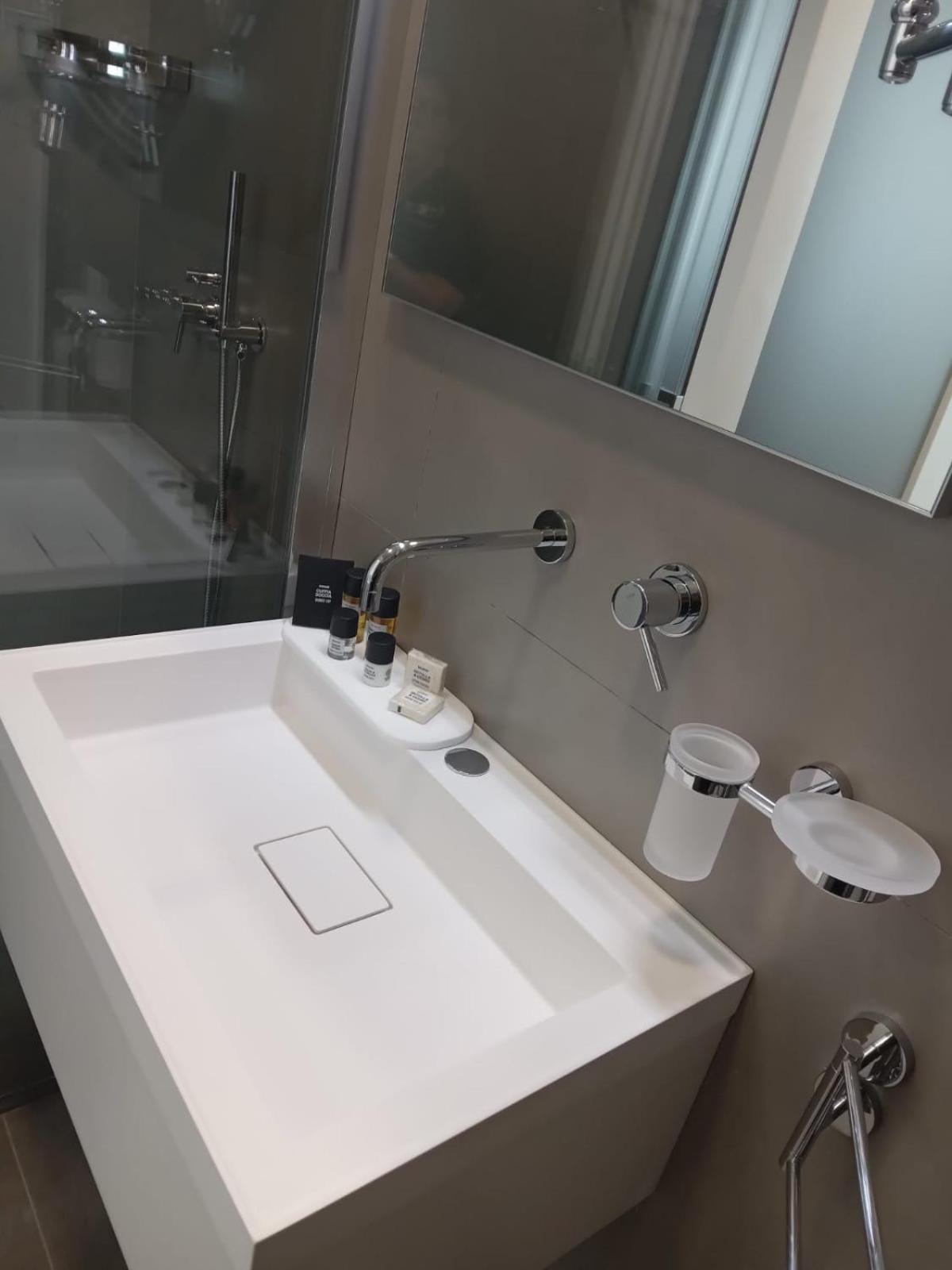 De Guidani Experience Hotell Lecce Rum bild